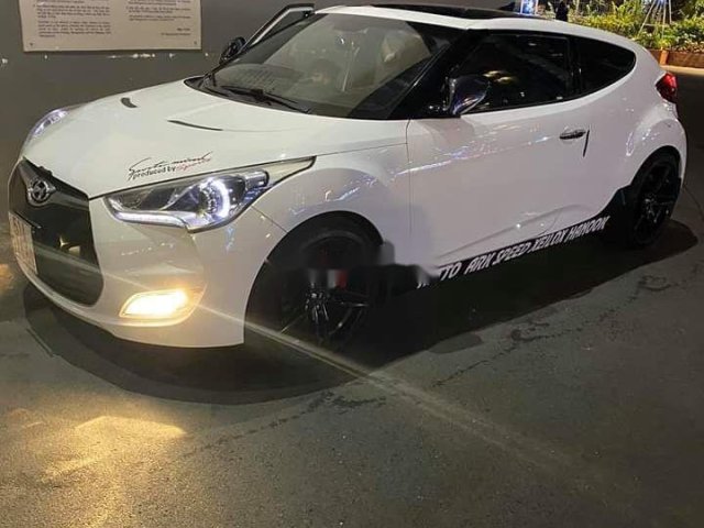 Bán Hyundai Veloster năm 2012, màu trắng, BSTP, cực chất