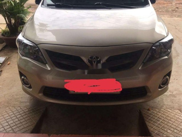 Cần bán Toyota Corolla Altis đời 2012, nhập khẩu