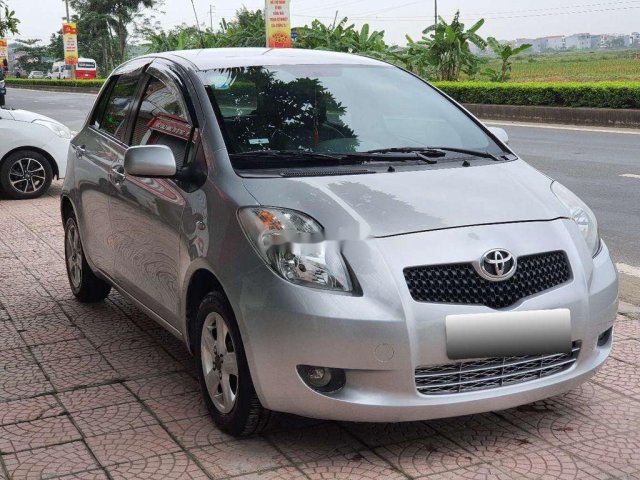 Bán ô tô Toyota Yaris năm sản xuất 2008, nhập khẩu nguyên chiếc, xe chính chủ còn mới0