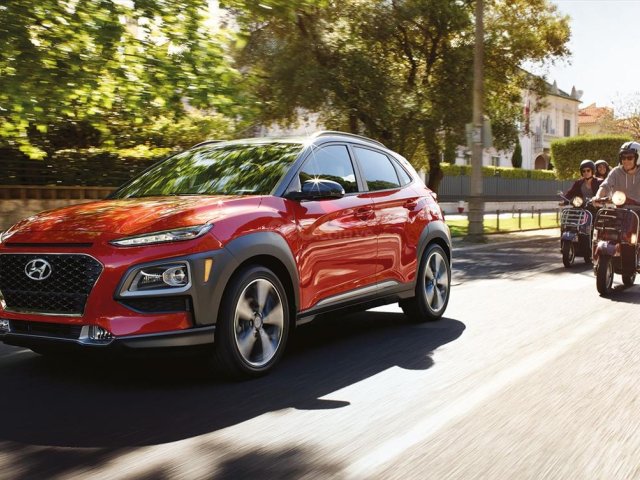 Bán xe Hyundai Kona 1.6 Turbo năm sản xuất 2020, màu đỏ