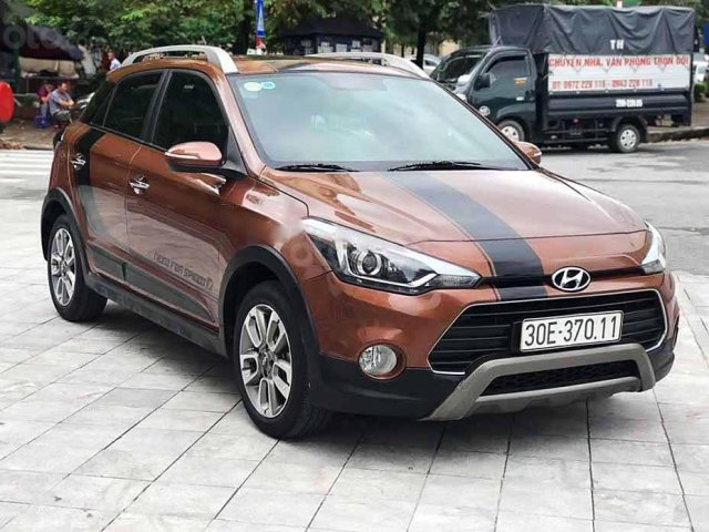 Bán xe Hyundai i20 Active năm sản xuất 2016, màu nâu, nhập khẩu còn mới