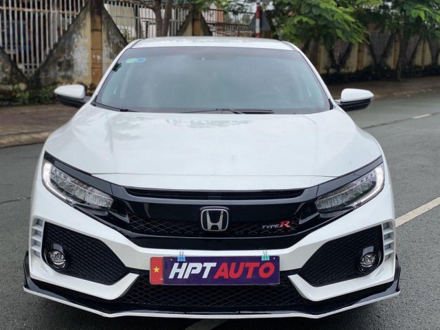 Bán Honda Civic RS 2019 siêu lướt giá cực tốt năm sản xuất 2019, giao nhanh 0