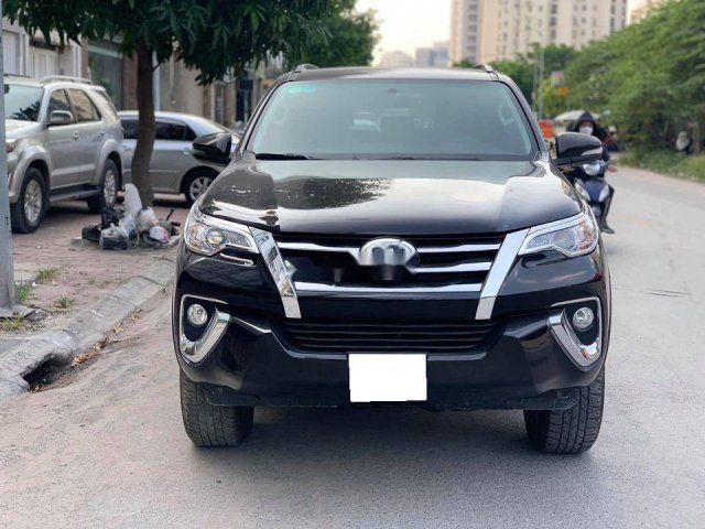 Bán ô tô Toyota Fortuner AT sản xuất 2020, xe còn mới, giá ưu đãi 0