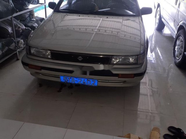 Bán Nissan Bluebird năm 1992, chính chủ đi