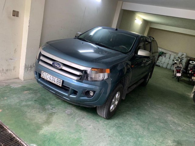 Bán Ford Ranger XLS MT sản xuất 2014 nắp thùng cao xe chính chủ giá tốt0