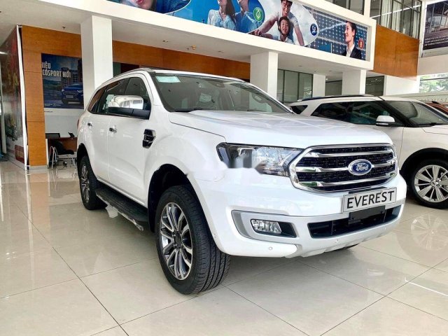 Bán Ford Everest Trend 2.0L AT năm 2020, xe nhập, giao nhanh 