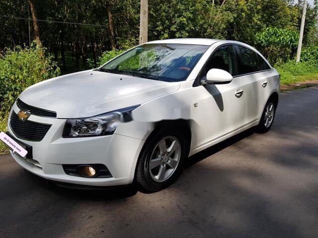 Bán xe Chevrolet Cruze năm 2014, giá thấp, động cơ hoạt động tốt0