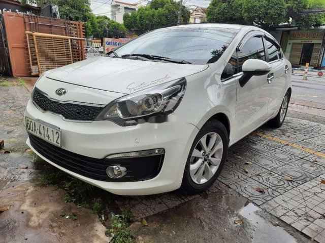 Cần bán Kia Rio AT năm 2016, xe chính chủ giá mềm, xe còn mới hoàn toàn