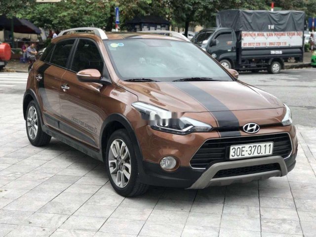 Cần bán Hyundai i20 Active sản xuất năm 2016, xe nhập, còn mới0