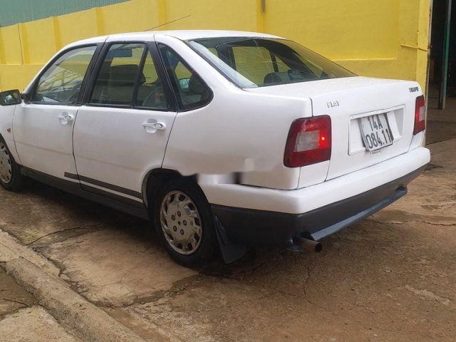 Cần bán xe Fiat Tempra năm 1996, màu trắng, số sàn