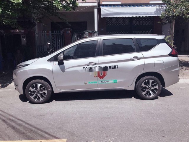 Cần bán Mitsubishi Xpander năm sản xuất 2019, màu bạc còn mới, giá tốt