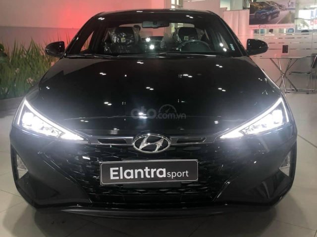 Hyundai Elantra 1.6 Turbo - Tăng tốc tương lai - màu Đen 2020, liên hệ báo giá ưu đãi 