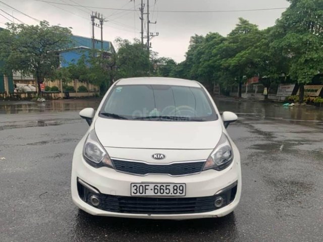 Cần bán gấp với giá ưu đãi nhất chiếc Kia Rio 1.4 MT sản xuất 2016 , xe còn mới, chính chủ sử dụng0