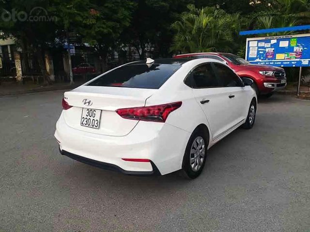 Cần bán lại xe Hyundai Accent 2020, màu trắng0