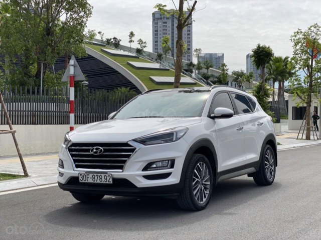 Bán xe Tucson 2.0 bản đặc biệt, máy xăng, sản xuất 2019, biển Hà Nội0