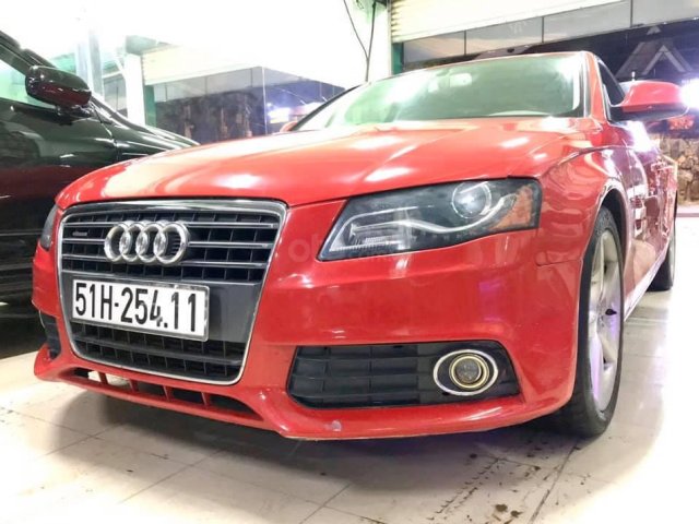 Em bán xe Audi A4 ĐK 2009, bản 2.0 Turbo, màu đỏ tươi0