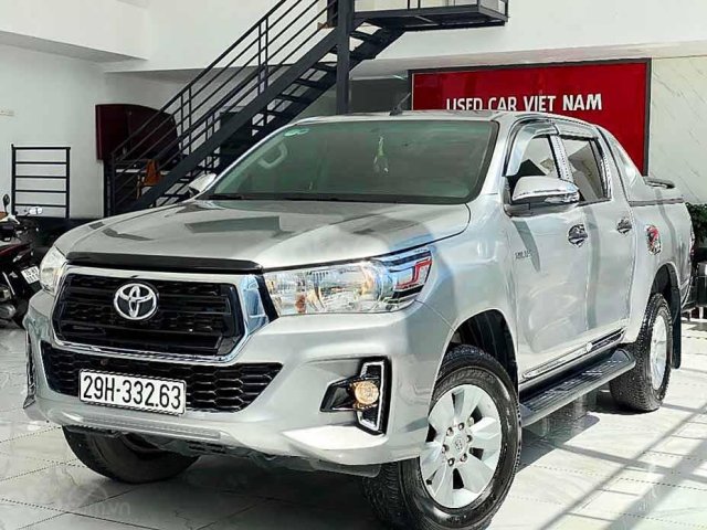 Bán Toyota Hilux đời 2019, màu bạc, nhập khẩu nguyên chiếc còn mới giá cạnh tranh