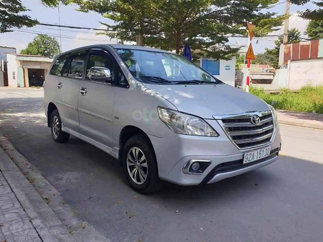 Bán Toyota Innova 2008, màu bạc