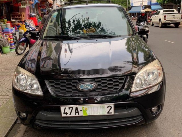 Cần bán gấp Ford Escape năm sản xuất 2010, màu đen0