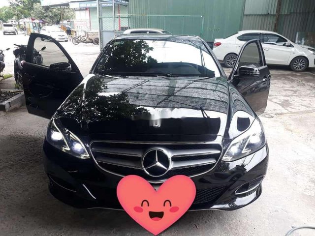 Bán ô tô Mercedes E250 sản xuất năm 2014, màu đen, giá 950tr0