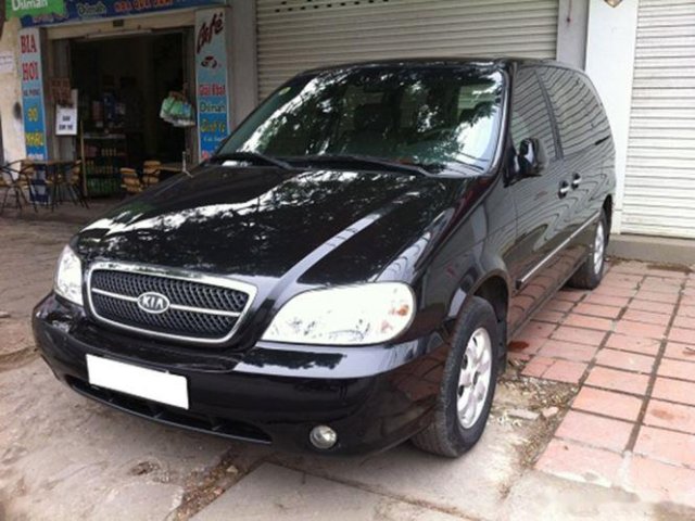 Bán Kia Carnival năm sản xuất 2010, màu đen, 218tr