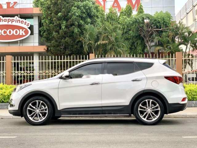 Bán ô tô Hyundai Santa Fe 2016, màu trắng số tự động, 865 triệu0