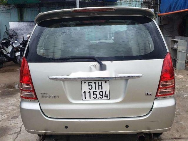 Cần bán gấp Toyota Innova đời 2007, màu bạc0