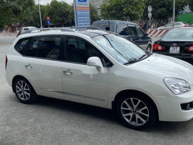 Chính chủ bán xe Kia Carens năm 2015, màu trắng