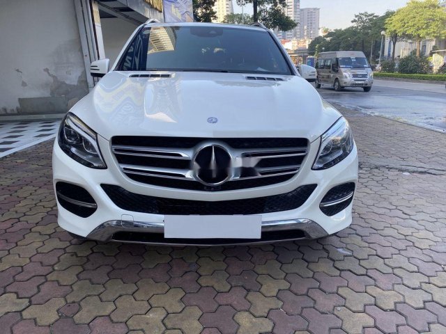 Bán Mercedes-Benz GLE 400 4 Matic sản xuất 2016, nhập khẩu nguyên chiếc0