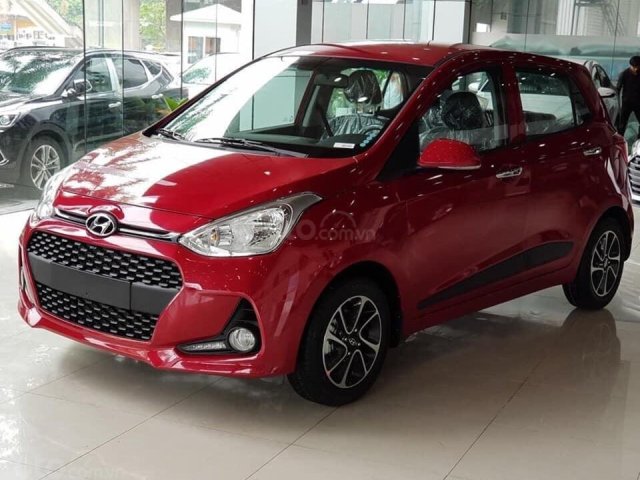 Bán xe Hyundai Grand i10 Hatchback 2020, màu đỏ