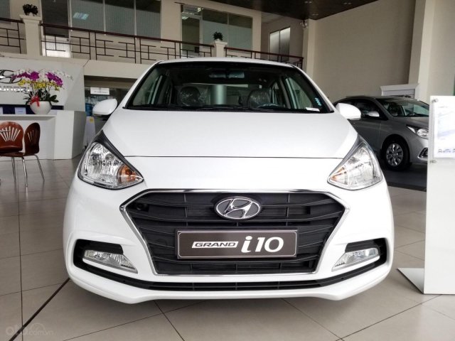 Hyundai I10 giá giảm hết ga - thả ga mua xe - chỉ còn 2 tháng hỗ trợ 50% thuế trước bạ - hỗ trợ ĐK grab