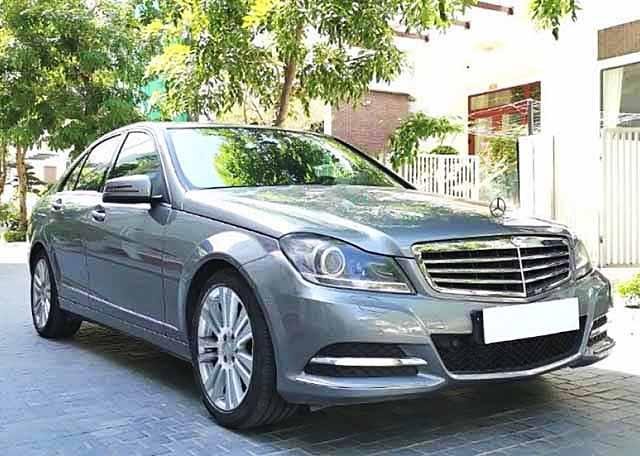 Xe Mercedes C class sản xuất 2012, màu xám còn mới, giá chỉ 585 triệu0