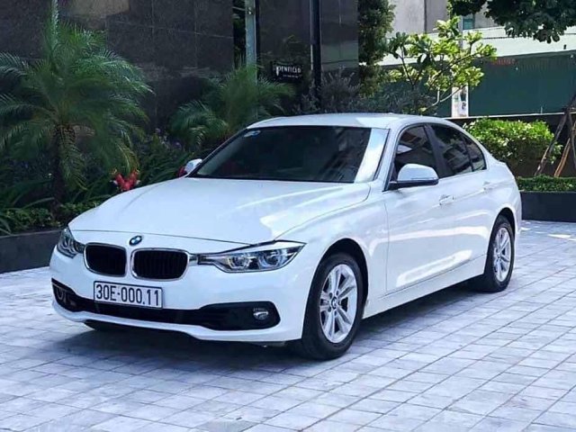 Bán xe BMW 3 Series sản xuất năm 2015, màu trắng, nhập khẩu còn mới0