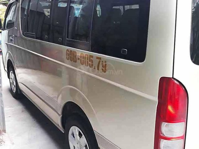 Bán xe Toyota Hiace năm sản xuất 2009 còn mới