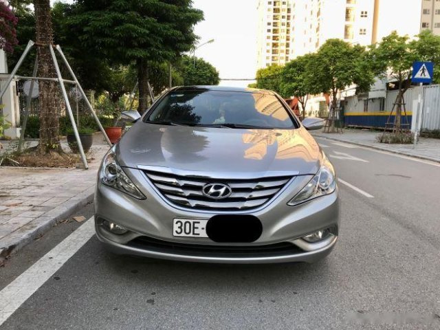 Bán ô tô Hyundai Sonata đời 2010, màu xám chính chủ, 468tr0