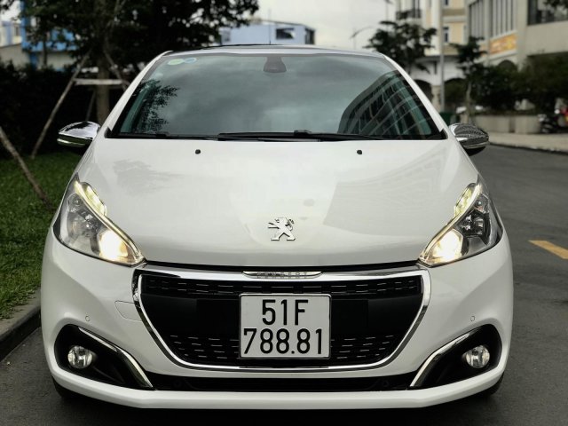 Bán ô tô Peugeot 208 năm 2015 giá cạnh tranh, chính chủ sử dụng