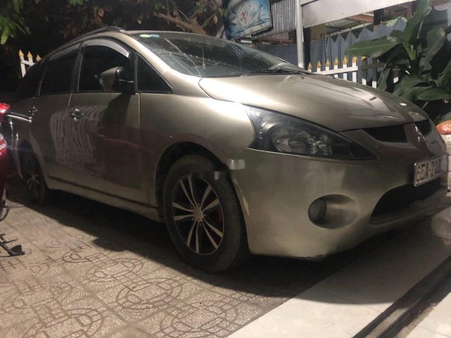 Bán Mitsubishi Grandis sản xuất năm 2005, nhập khẩu nguyên chiếc còn mới giá cạnh tranh