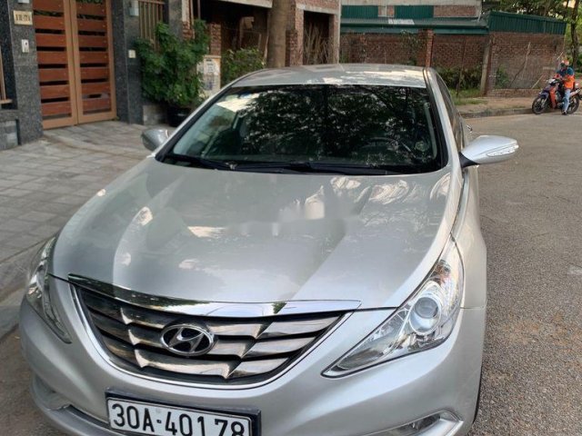 Bán Hyundai Sonata đời 2010, màu bạc, nhập khẩu nguyên chiếc0