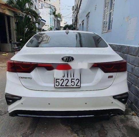 Bán Kia Cerato 2.0 AT đời 2019, màu trắng, máy móc êm ru0