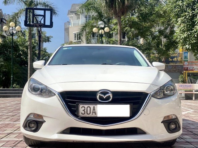 Bán Mazda 3 năm sản xuất 2015 còn mới0