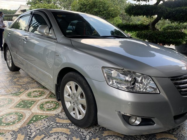 Cần bán xe Toyota Camry 2.4G AT 2008, màu bạc, gia đình đi 97.000km - xe cũ chính hãng Toyota Sure