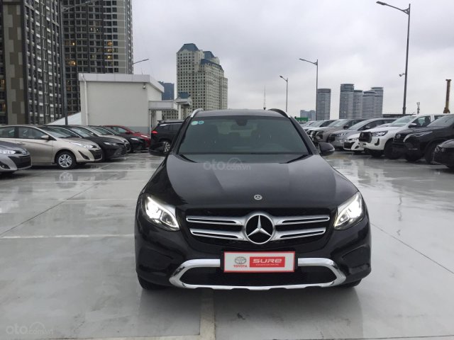 Công ty thanh lý xe Mercedes GLC200 2018, màu đen cty HCM XHĐ đủ đi 41.800 - xe cũ chính hãng Toyota Sure0