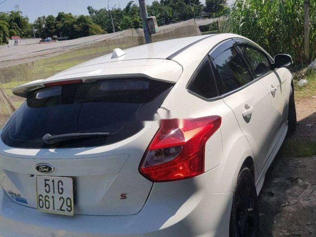 Xe Ford Focus sản xuất 2014, nhập khẩu nguyên chiếc còn mới giá cạnh tranh