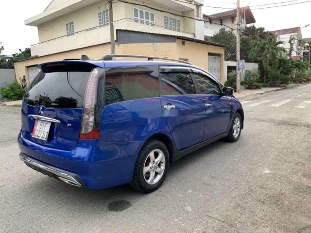 Cần bán lại xe Mitsubishi Grandis năm 2005, màu xanh lam