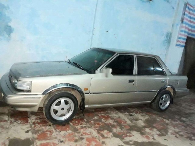 Bán ô tô Nissan Bluebird đời 1987, nhập khẩu nguyên chiếc chính chủ 