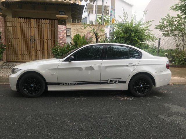 Cần bán BMW 3 Series 320i sản xuất 2008, màu trắng, nhập khẩu chính chủ