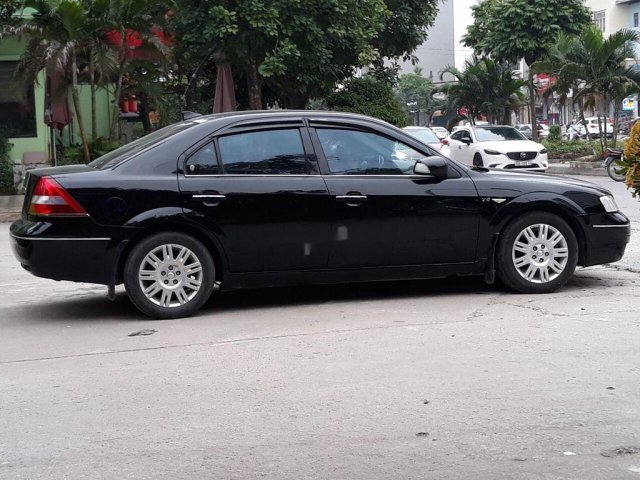 Cần bán Ford Mondeo 2003, màu đen, xe gia đình