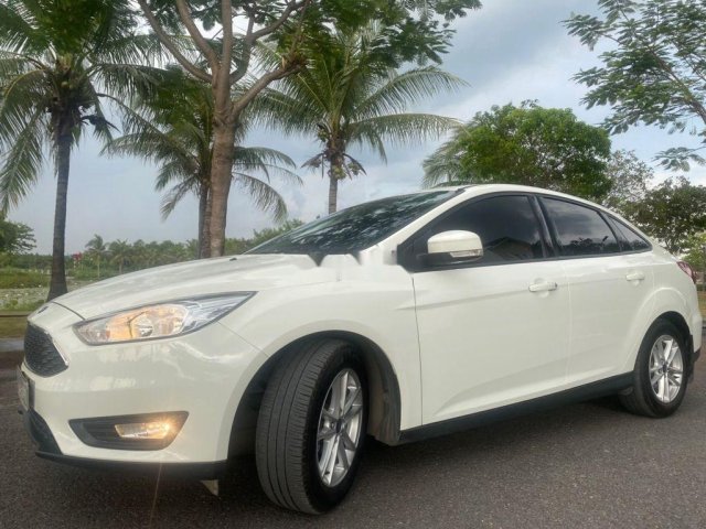 Bán xe Ford Focus sản xuất 2018 còn mới