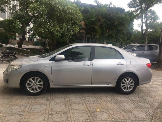 Bán xe Toyota Corolla Altis đời 2009, màu bạc, nhập khẩu 