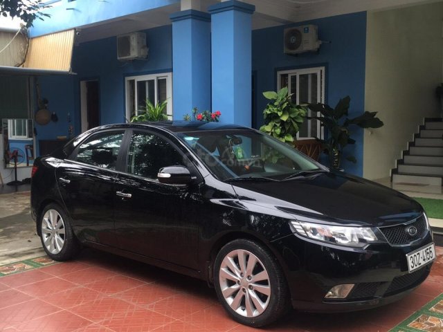 Cần bán Kia Forte bản full, sản xuất 20100